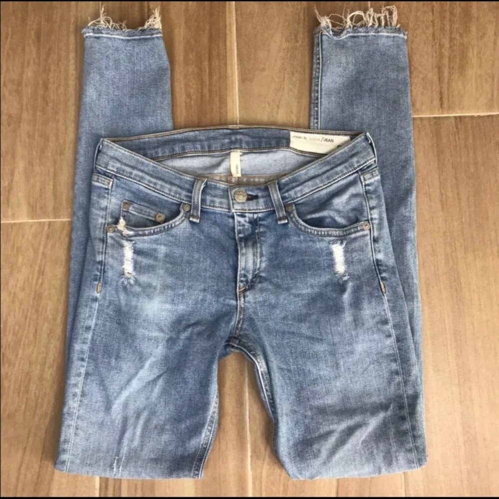 RAG AND BONES SKINNY JEANS Size 26, lightwash